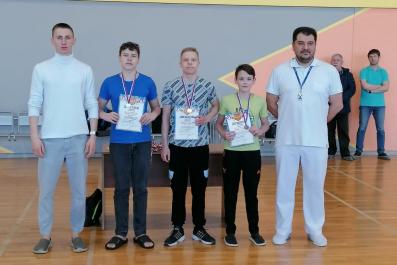 Юные наволокские пловцы идут в лидерах общего зачета кубка ФОК «Родники-Арена»